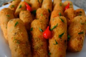 Croquete de Batata Recheado com Queijo